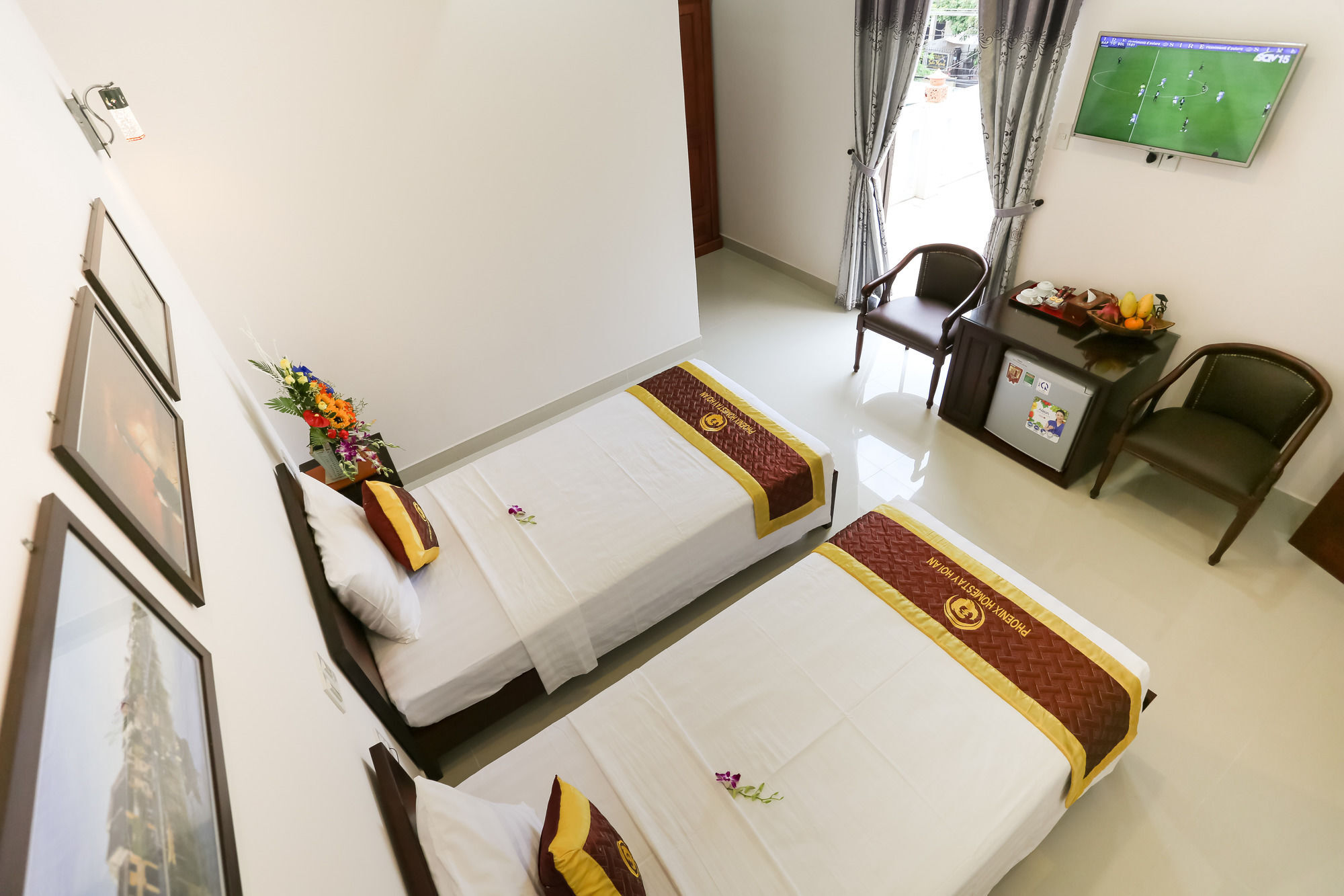 Phoenix Homestay Хойан Экстерьер фото